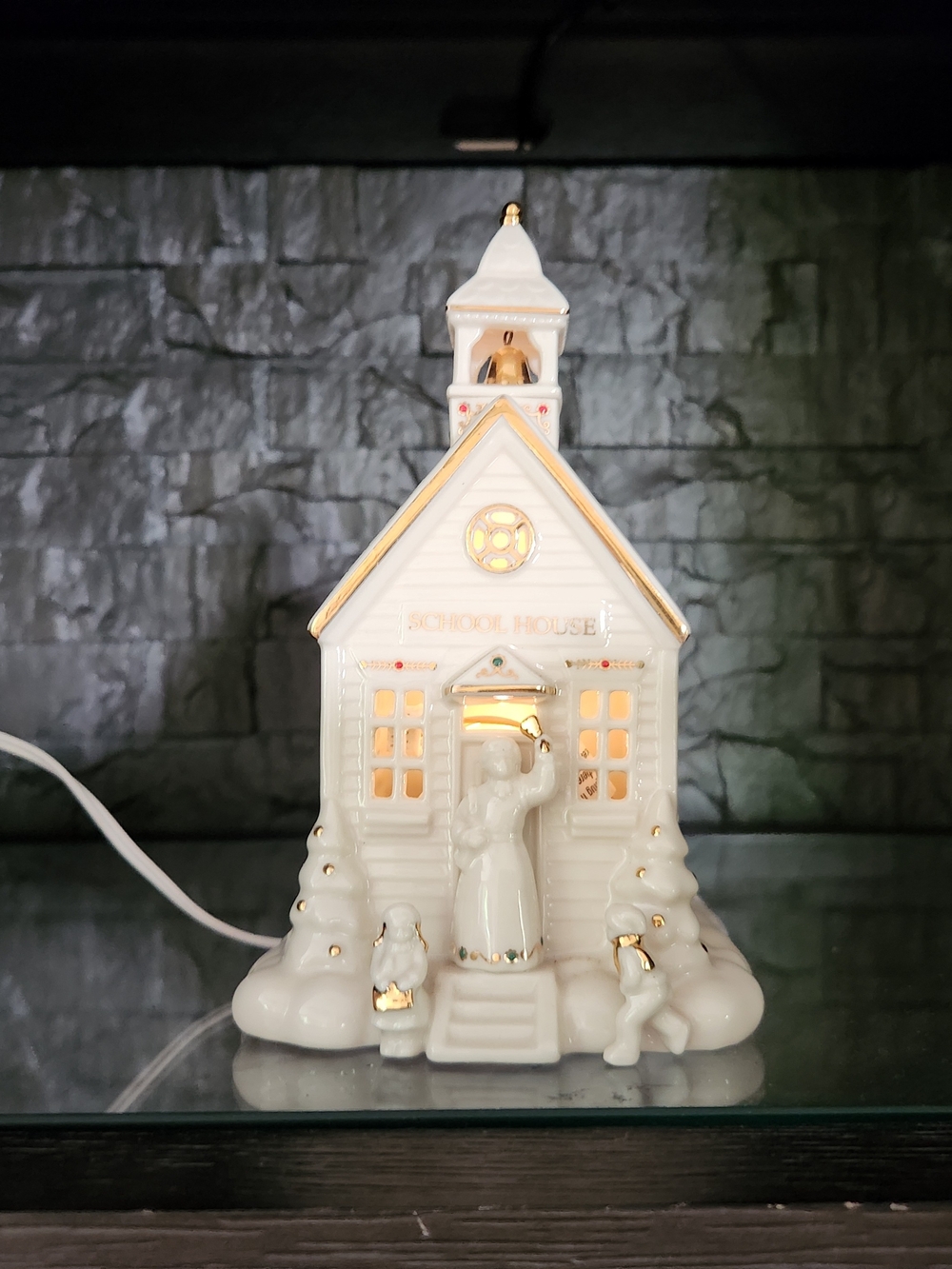 Lenox Village Treasures Mistletoe Park School House Light-Up Figurine
